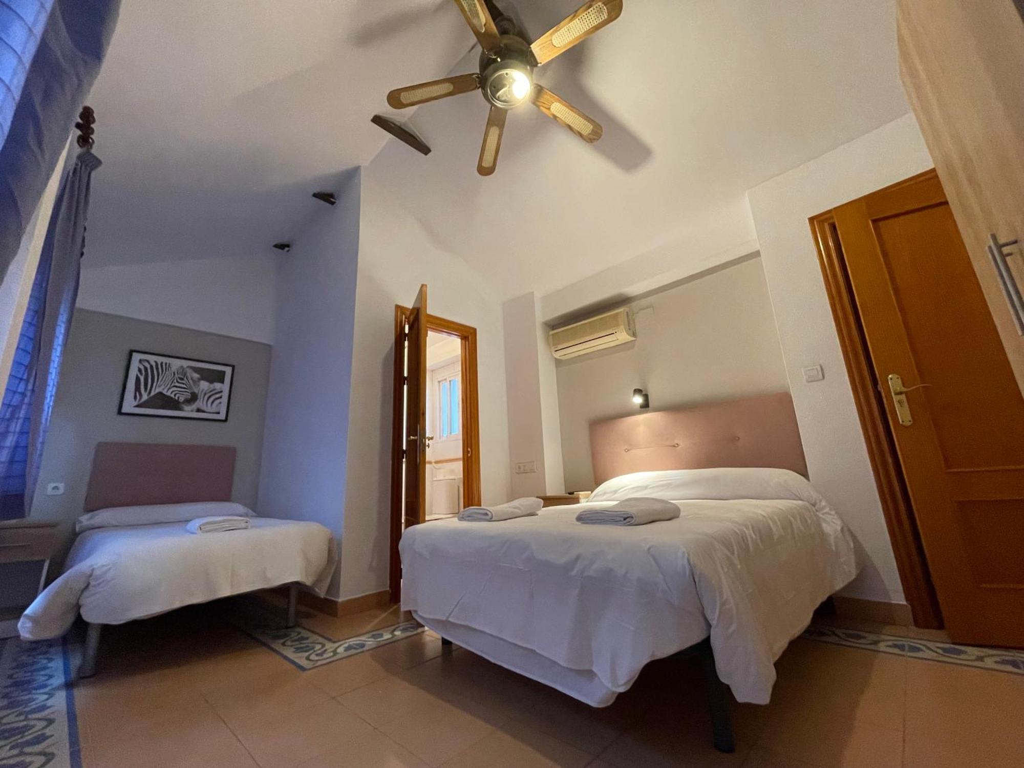 Suenos De Lorca Guest House Granada Eksteriør bilde